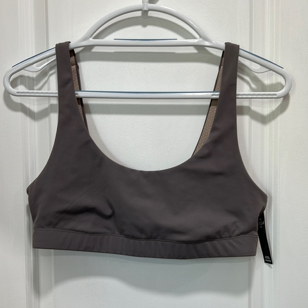 Vuori Daily Sports Bra Oregano Sz M